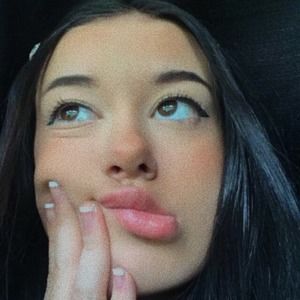 Meet your Posher, Shea